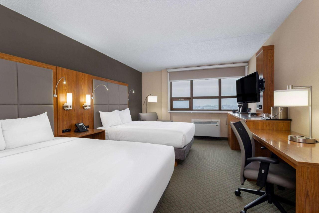 Ramada By Wyndham Northern Grand Hotel & Conference Centre Fort St. John Luaran gambar