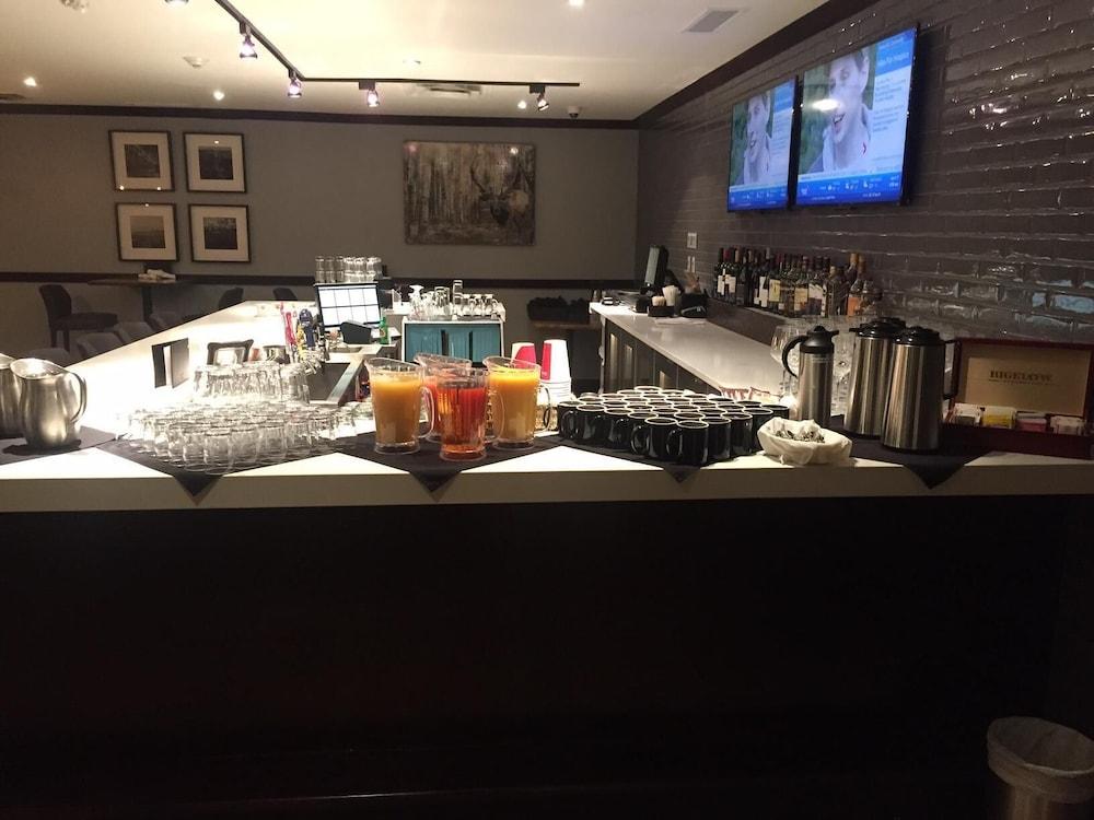 Ramada By Wyndham Northern Grand Hotel & Conference Centre Fort St. John Luaran gambar
