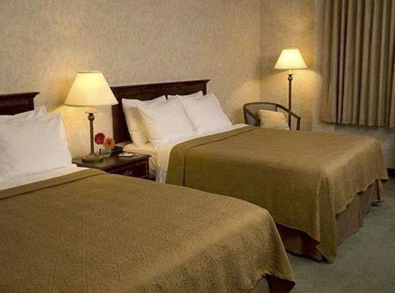 Ramada By Wyndham Northern Grand Hotel & Conference Centre Fort St. John Luaran gambar